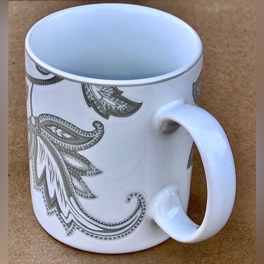 Vintage Discontinued 1990s NAUTICA Tableware TISBURY TAUPE Paisley Coffee Mug